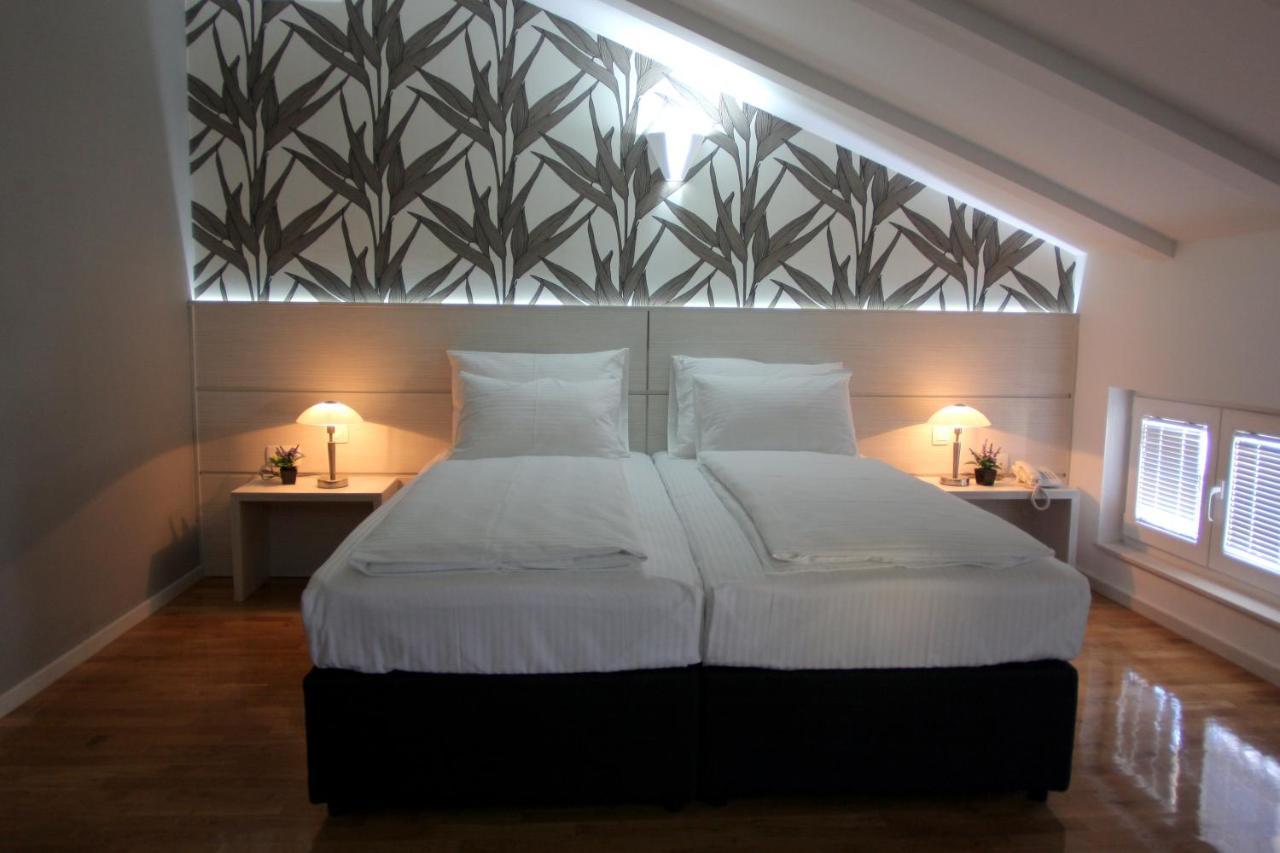 Hotel Villa Milas Mostar Esterno foto