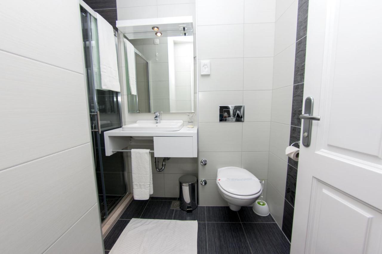 Hotel Villa Milas Mostar Esterno foto